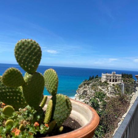 Terrazzo Del Borgo Panzió Tropea Kültér fotó
